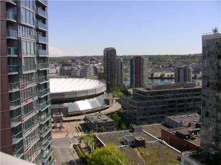Photo 2: 2202 788 HAMILTON Street in Vancouver: Downtown VW Condo for sale in "TV TOWER I" (Vancouver West)  : MLS®# V825585