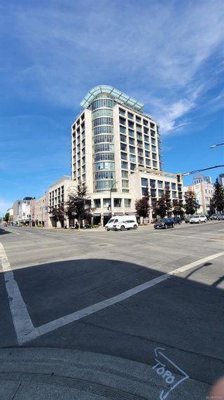 Photo 3: 1003 760 Johnson St in Victoria: Vi Downtown Condo for sale : MLS®# 933701