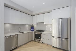 Photo 1: 403 3588 SAWMILL Crescent in Vancouver: South Marine Condo for sale in "Avalon 1" (Vancouver East)  : MLS®# R2447025
