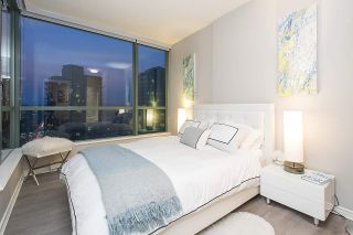 Photo 11: 2104 1239 W GEORGIA STREET in Vancouver: Coal Harbour Condo for sale (Vancouver West)  : MLS®# R2195458