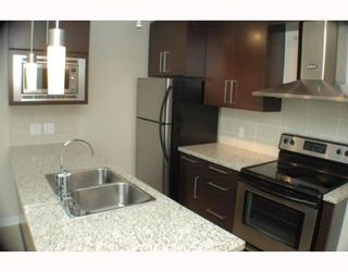 Photo 2: 805 188 KEEFER Place in Vancouver: Downtown VW Condo for sale in "ESPANA" (Vancouver West)  : MLS®# V772997