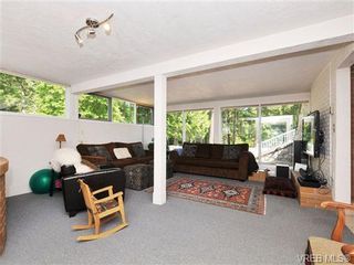 Photo 8: 421 Brookleigh Rd in VICTORIA: SW Elk Lake House for sale (Saanich West)  : MLS®# 672161