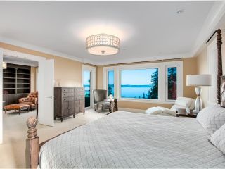 Photo 18: 13720 MARINE Drive: White Rock House for sale (South Surrey White Rock)  : MLS®# R2668323