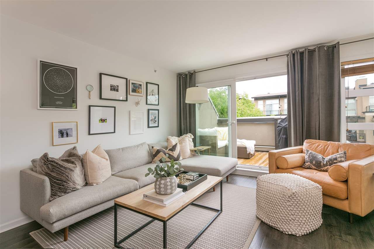 Photo 2: Photos: 409 2181 W 12TH Avenue in Vancouver: Kitsilano Condo for sale in "Carlings" (Vancouver West)  : MLS®# R2405478
