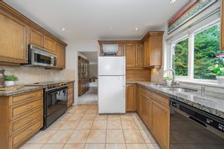 Photo 10: 525 MONTROYAL Place in North Vancouver: Upper Delbrook House for sale in "Upper Delbrook" : MLS®# R2658854