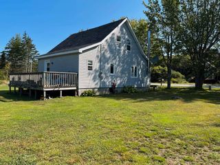 Photo 11: 711 East Green Harbour Road in East Green Harbour: 407-Shelburne County Residential for sale (South Shore)  : MLS®# 202223144
