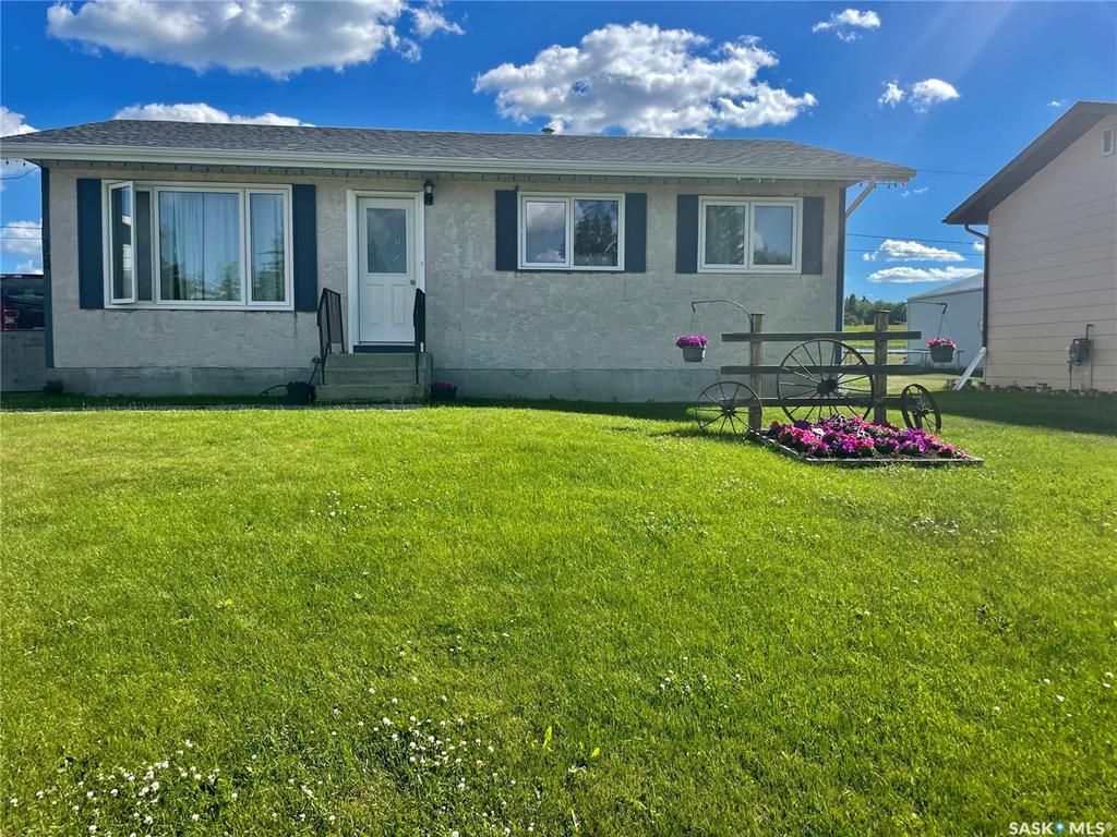 Main Photo: 359 Sunny Brow Avenue in Bjorkdale: Residential for sale : MLS®# SK902668