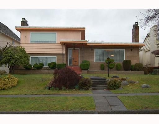 FEATURED LISTING: 456 27TH Ave West Vancouver