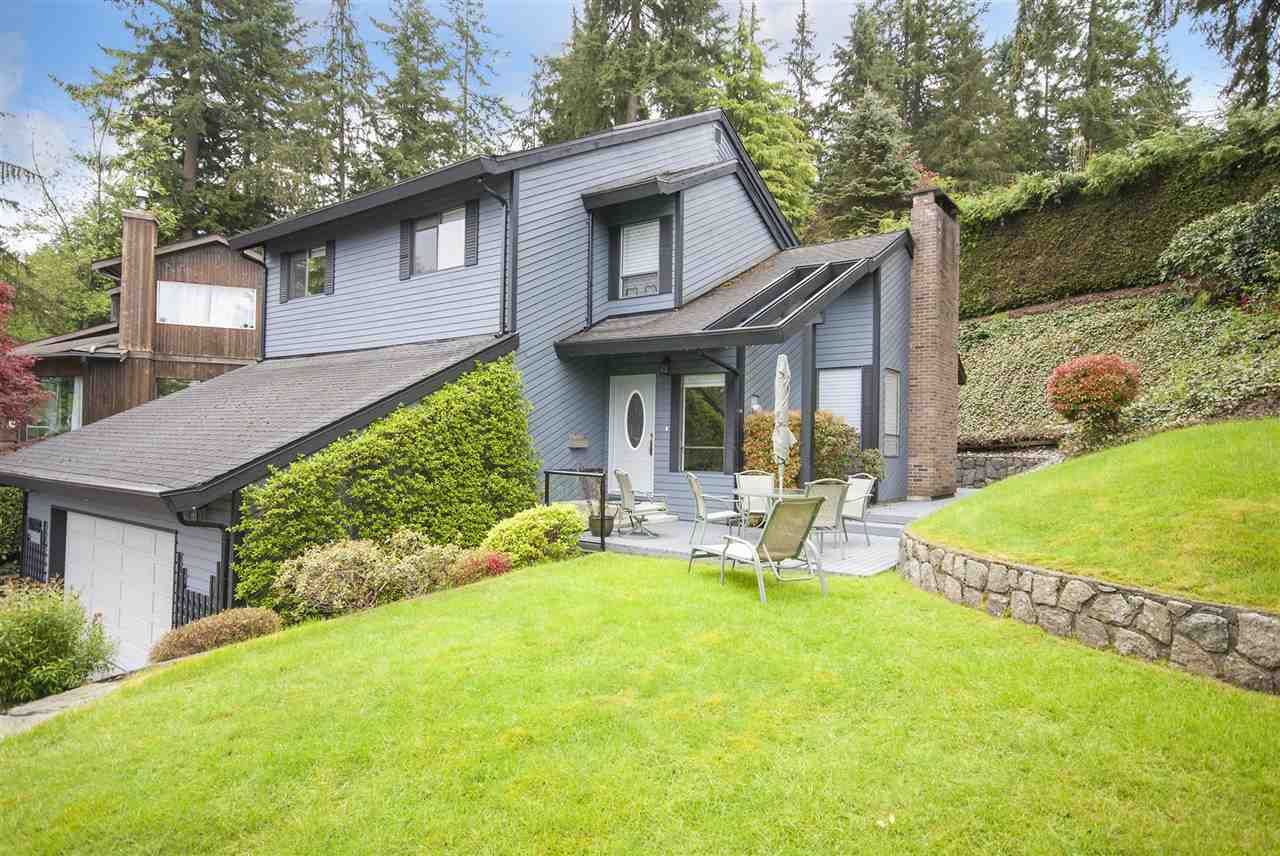 Main Photo: 1088 CORONA Crescent in Coquitlam: Chineside House for sale in "CHINESIDE" : MLS®# R2169242
