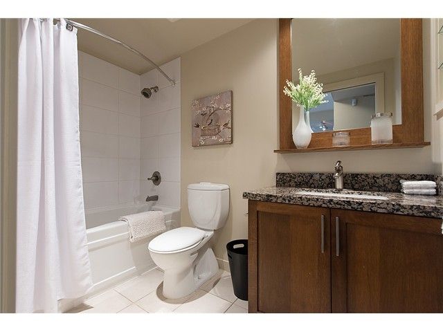 Photo 11: Photos: 321 2268 W BROADWAY in Vancouver: Kitsilano Condo for sale in "The Vine" (Vancouver West)  : MLS®# V1073483
