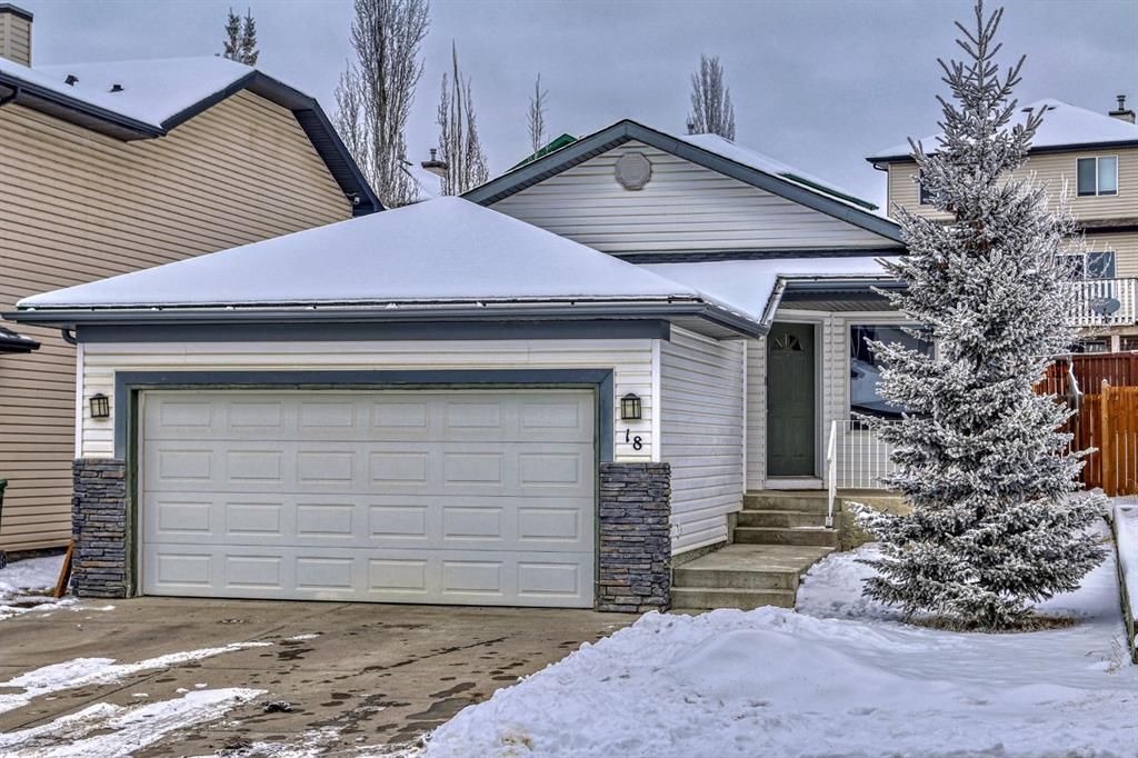 Main Photo: 18 Tuscarora Close NW in Calgary: Tuscany Detached for sale : MLS®# A2106790