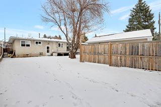 Photo 21: 1327 105 Avenue SW in Calgary: Southwood Detached for sale : MLS®# A1047617