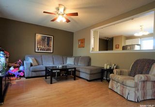 Photo 2: 37 Mitchell Crescent in Regina: Normanview Residential for sale : MLS®# SK919391