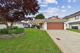 Photo 1: 3459 CHASE Street in Abbotsford: Abbotsford West House for sale in "Fairfield Estates" : MLS®# R2706771
