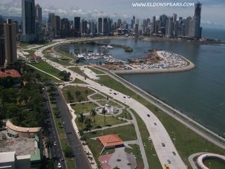 Photo 3: White Tower - Panama City, Panama - Condos now selling