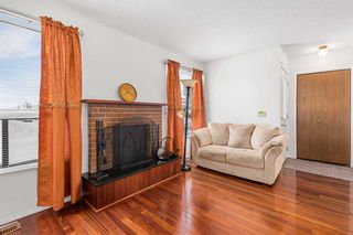 Photo 4: 32 Templegreen Drive NE in Calgary: Temple Detached for sale : MLS®# A2117458