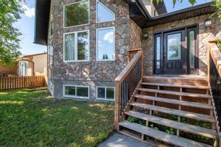 Photo 2: 269 Margaret Avenue in Winnipeg: Margaret Park Residential for sale (4D)  : MLS®# 202217595