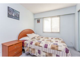 Photo 12: 9358 PRINCE CHARLES Boulevard in Surrey: Queen Mary Park Surrey House for sale : MLS®# R2417764