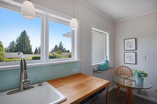 Photo 10: 150 CARISBROOKE Crescent in North Vancouver: Upper Lonsdale House for sale : MLS®# R2711008