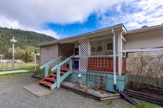 Photo 4: 17031 Amber Lane in Campbell River: CR Campbell River North Manufactured Home for sale : MLS®# 916783