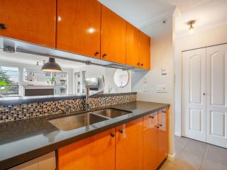 Photo 7: 308 2490 W 2ND Avenue in Vancouver: Kitsilano Condo for sale in "Trinity Place" (Vancouver West)  : MLS®# R2894698