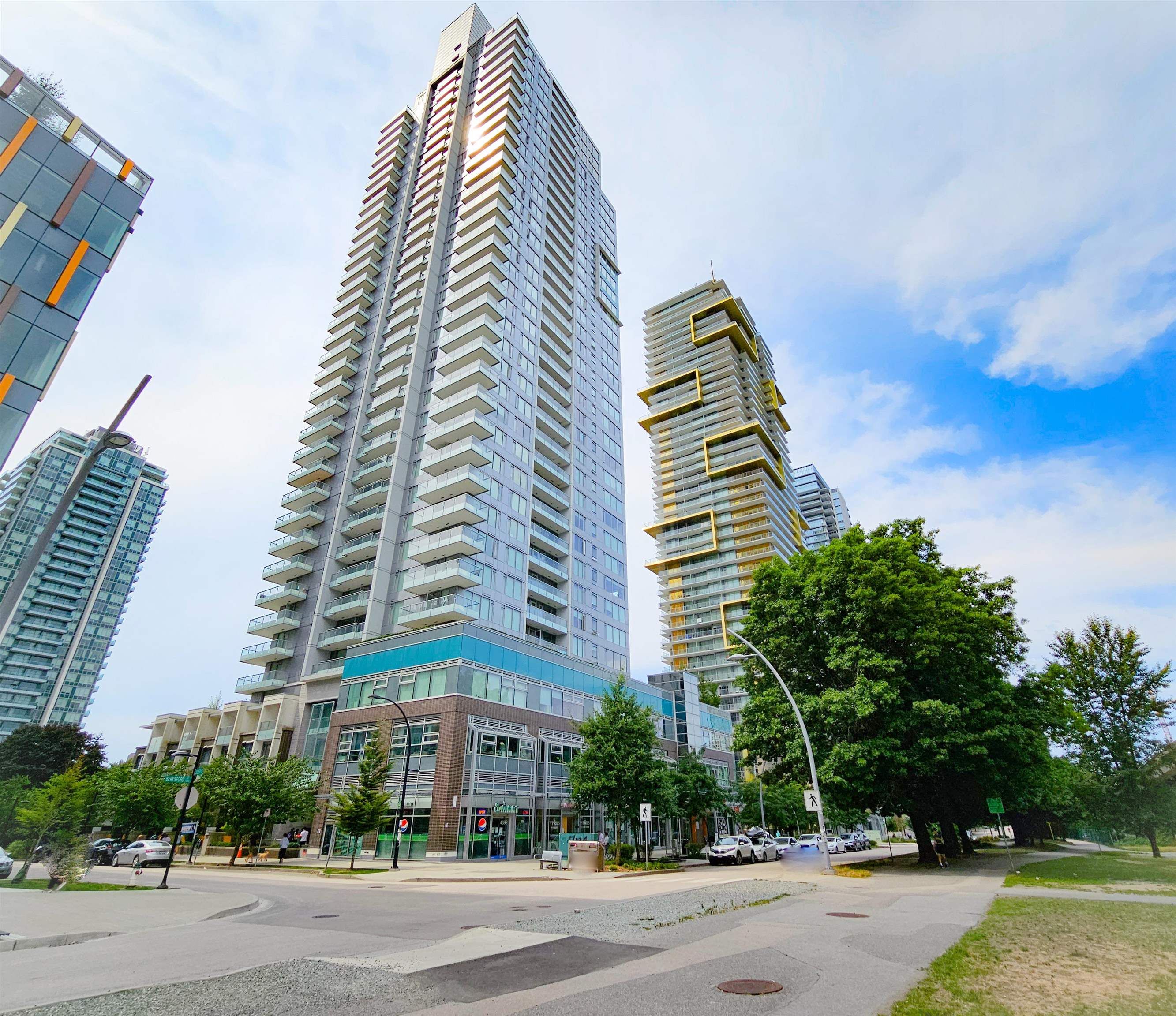Main Photo: 3506 6333 SILVER Avenue in Burnaby: Metrotown Condo for sale in "SILVER" (Burnaby South)  : MLS®# R2805087