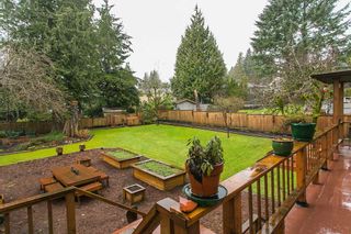 Photo 2: 1561 MERLYNN Crescent in North Vancouver: Westlynn House for sale : MLS®# R2143855