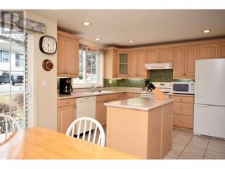 Photo 3: 3506 38 Avenue Unit# 108 in Vernon: House for sale : MLS®# 10305736