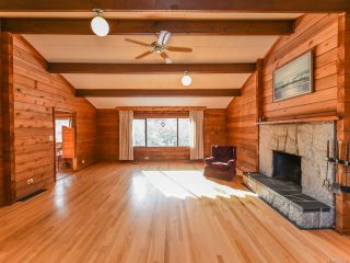 Photo 4: 1975 DOGWOOD DRIVE in COURTENAY: CV Courtenay City House for sale (Comox Valley)  : MLS®# 806549