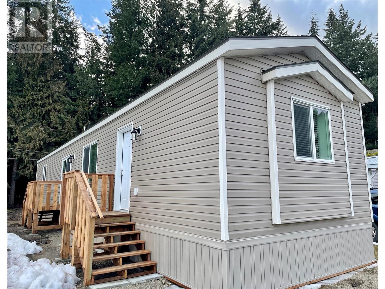 Main Photo: 501 Kappel Street Unit# 36 in Sicamous: House for sale : MLS®# 10304092