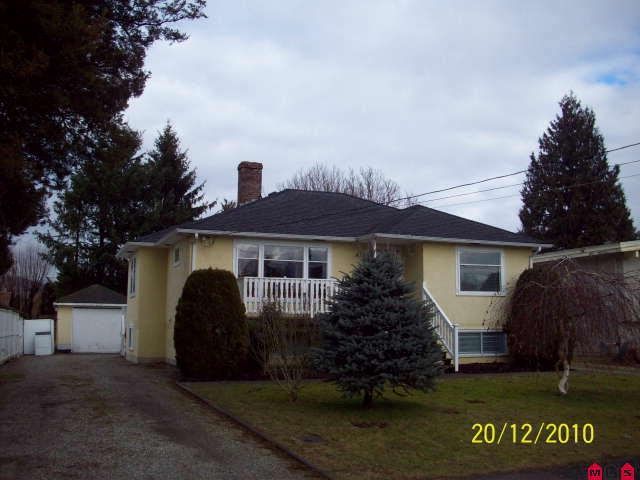 Main Photo: 45813 HENDERSON AV in Chilliwack: House for sale : MLS®# H1100168