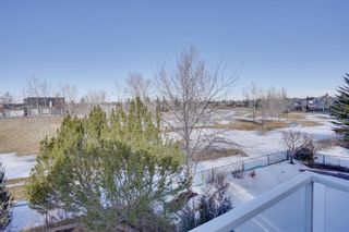 Photo 12: 296 Douglas Woods Hill SE in Calgary: Douglasdale/Glen Detached for sale : MLS®# A1194686