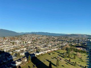 Photo 8: 3108-1788 Gilmore Avenue in Burnaby North: Brentwood Park Condo for sale : MLS®# R2521237