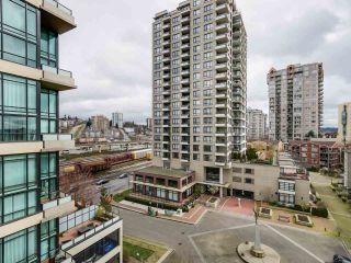 Photo 17: 404 10 RENAISSANCE Square in New Westminster: Quay Condo for sale in "MURANO LOFTS" : MLS®# R2045928