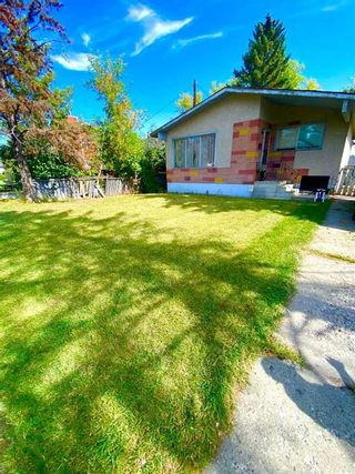 Photo 1: 2412 44 Street SE in Calgary: Forest Lawn Detached for sale : MLS®# A2142920