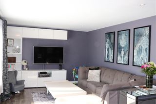 Photo 2:  in Winnipeg: Residential for sale (3D)  : MLS®# 202205555