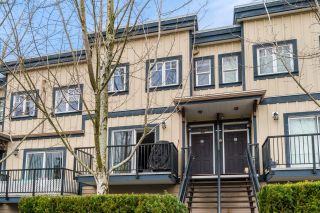 Main Photo: 203 2263 TRIUMPH Street in Vancouver: Hastings Townhouse for sale in "TRIUMPH" (Vancouver East)  : MLS®# R2855312