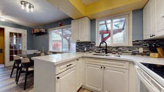 Photo 12: 2588 PAISLEY Place in Squamish: Garibaldi Highlands 1/2 Duplex for sale : MLS®# R2665409