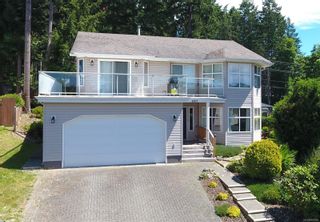Photo 1: 1357 Caramel Cres in Campbell River: CR Willow Point House for sale : MLS®# 879362