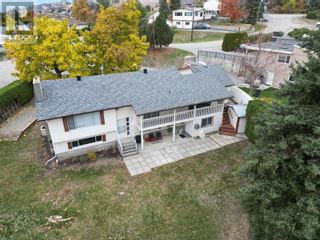 Photo 2: 1345 Shaunna Road in Kelowna: House for sale : MLS®# 10300362