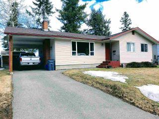 Photo 1: 1568 PEARSON Avenue in Prince George: Assman House for sale (PG City Central (Zone 72))  : MLS®# R2554696