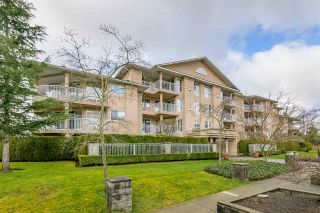 Photo 3: 210 13733 74 Avenue in Surrey: East Newton Condo for sale in "KINGS COURT" : MLS®# R2555646