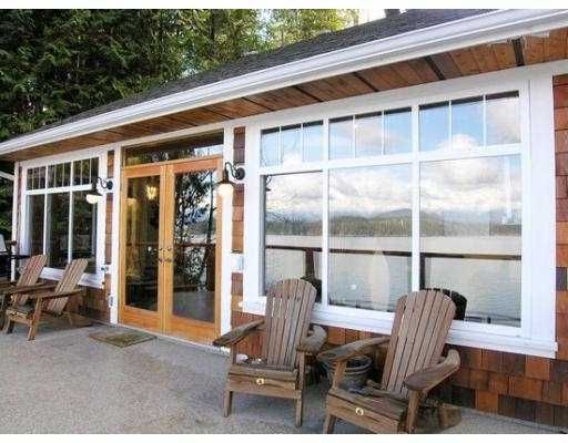 Photo 1: Photos: 1508 TIDEVIEW Road in Gibsons: Gibsons &amp; Area House for sale in "LANGDALE" (Sunshine Coast)  : MLS®# V621776