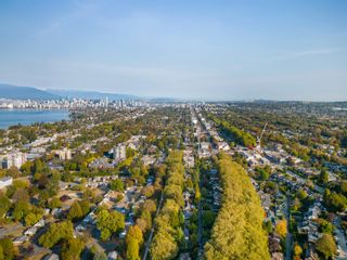 Photo 40: 4036 W 8TH Avenue in Vancouver: Point Grey House for sale (Vancouver West)  : MLS®# R2746115