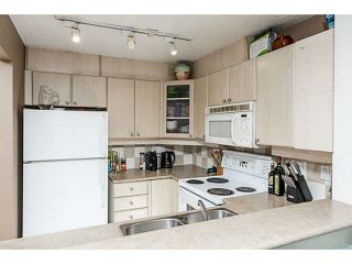 Photo 2: 105 5600 ANDREWS Road in Richmond: Steveston South Condo for sale in "THE LAGOONS" : MLS®# V1092575