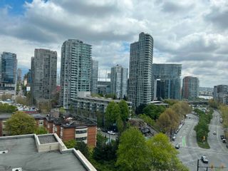 Photo 1: 1205 238 ALVIN NAROD Mews in Vancouver: Yaletown Condo for sale in "PACIFIC PLAZA" (Vancouver West)  : MLS®# R2776674