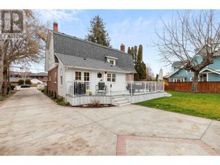 Photo 35: 1001 Lawrence Avenue in Kelowna: House for sale : MLS®# 10300849