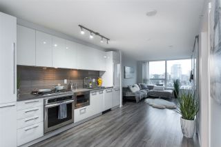 Photo 5: 1606 6658 DOW AVE Avenue in Burnaby: Metrotown Condo for sale in "MODA" (Burnaby South)  : MLS®# R2430580