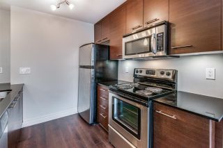 Photo 7: 301 2343 ATKINS Avenue in Port Coquitlam: Central Pt Coquitlam Condo for sale in "PEARL" : MLS®# R2372122
