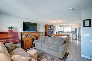 Photo 3: 212 Sunset Road: Cochrane Row/Townhouse for sale : MLS®# A1198532